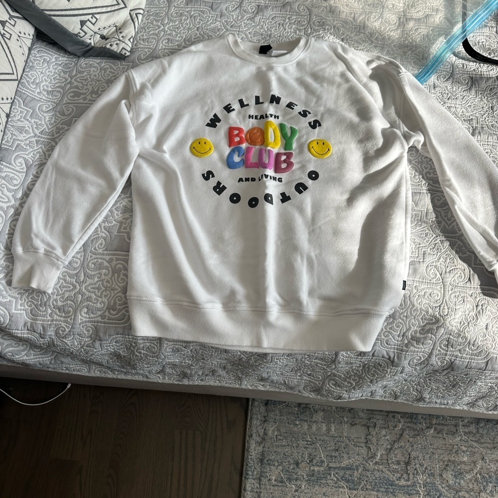 Cotton On Body Women's White Wellness Graphic Crew Neck sweatshirt - Picture 6 of 6
